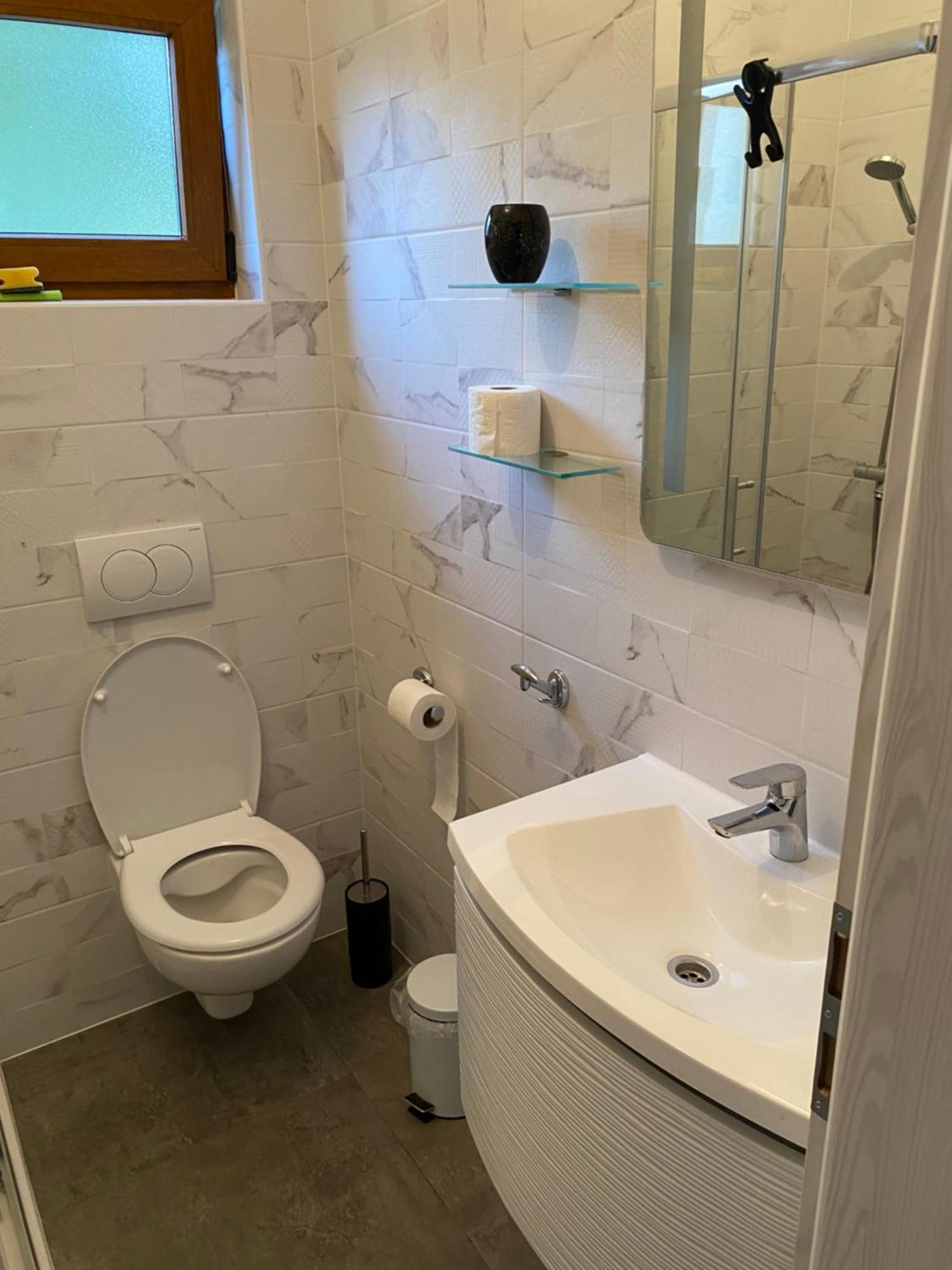 Apartman Lidija Linardići Eksteriør bilde